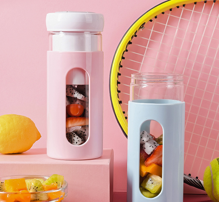 Portable Blender  Fruit Juicer USB Rechargeable